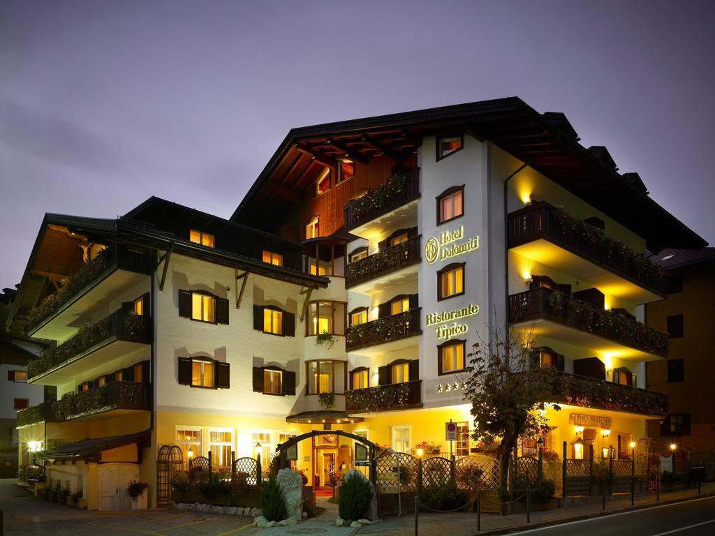 Hotel Dolomiti Moena Exterior foto